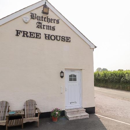 Butchers Arms Cottage Nercwys Ngoại thất bức ảnh