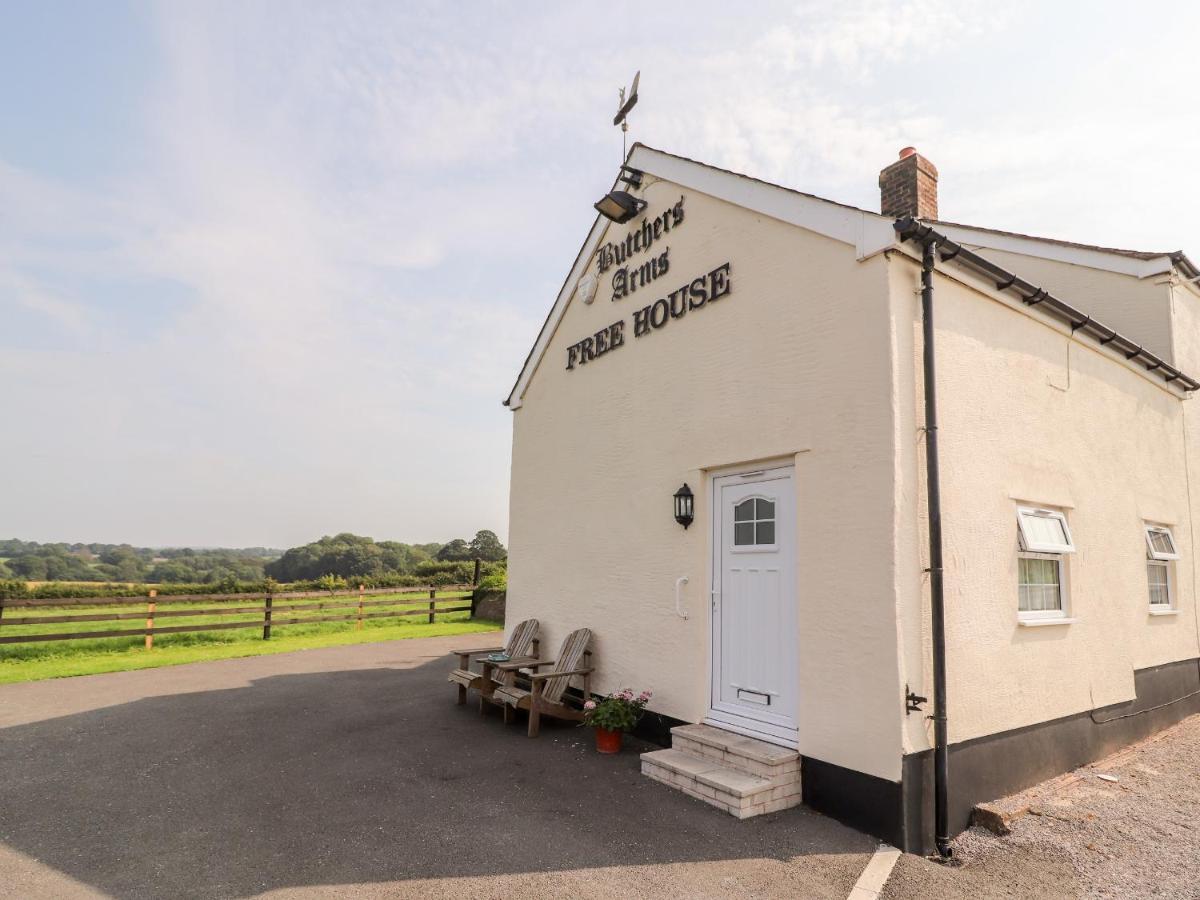 Butchers Arms Cottage Nercwys Ngoại thất bức ảnh