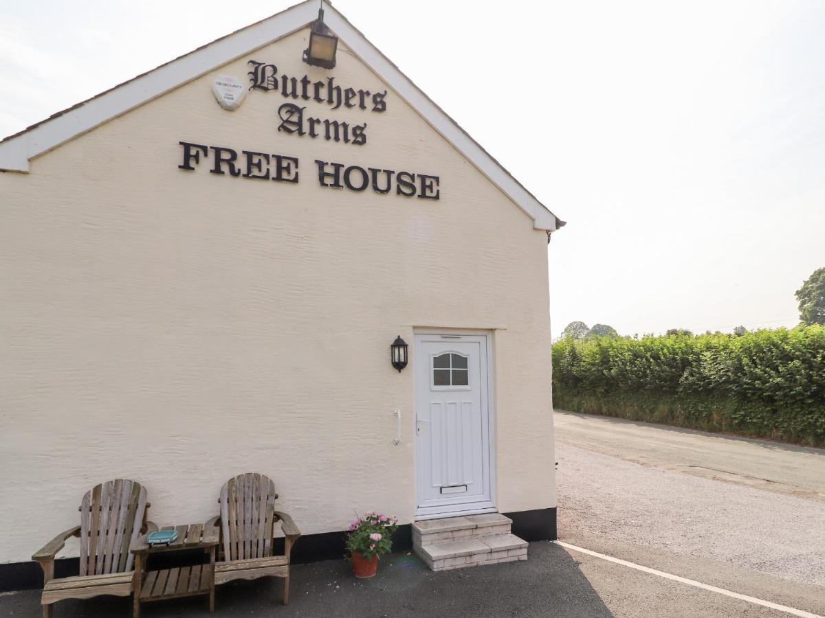 Butchers Arms Cottage Nercwys Ngoại thất bức ảnh