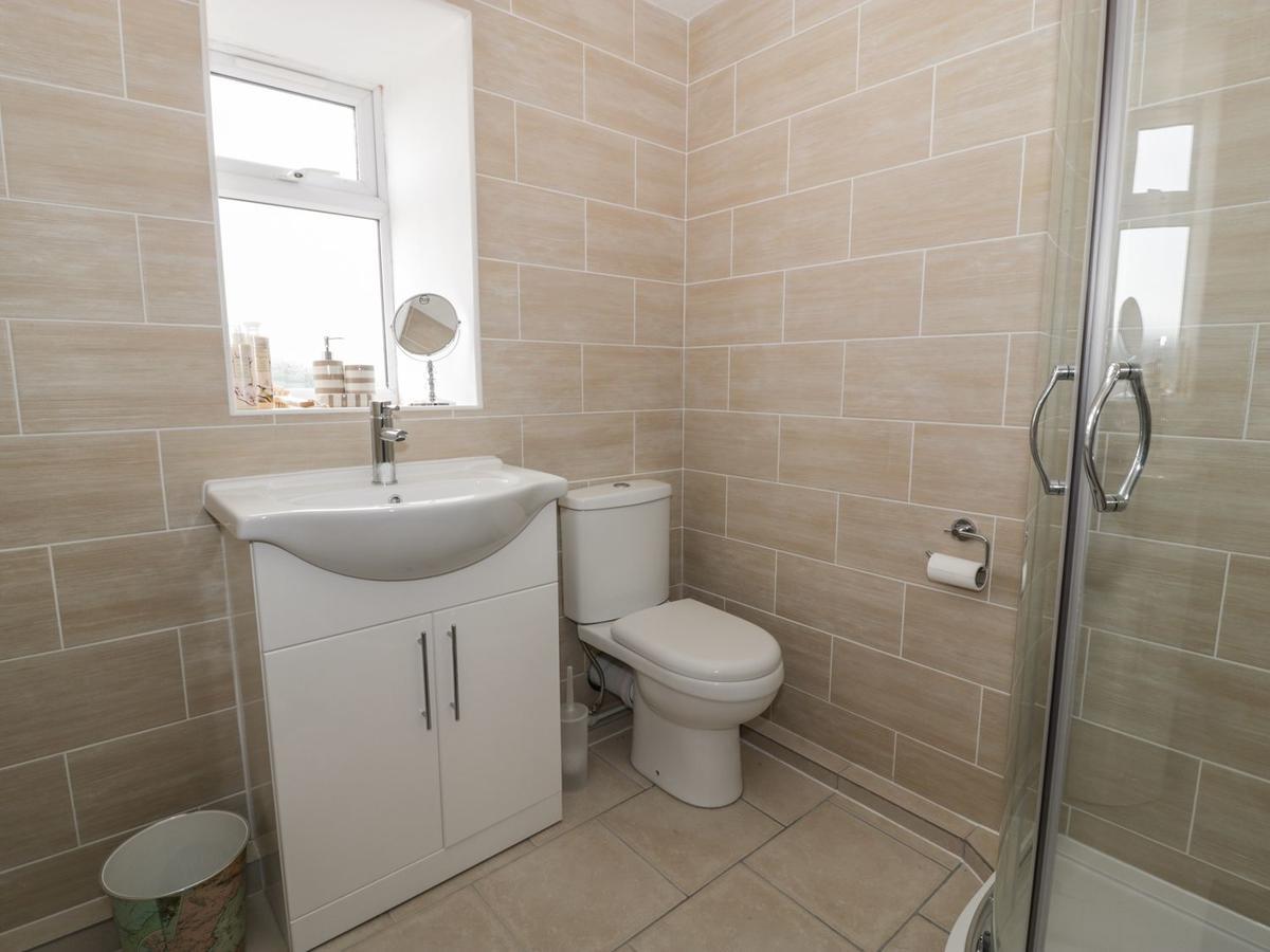 Butchers Arms Cottage Nercwys Ngoại thất bức ảnh