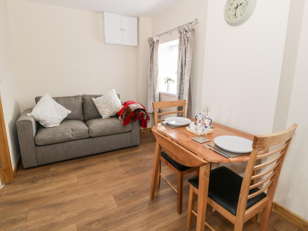 Butchers Arms Cottage Nercwys Ngoại thất bức ảnh