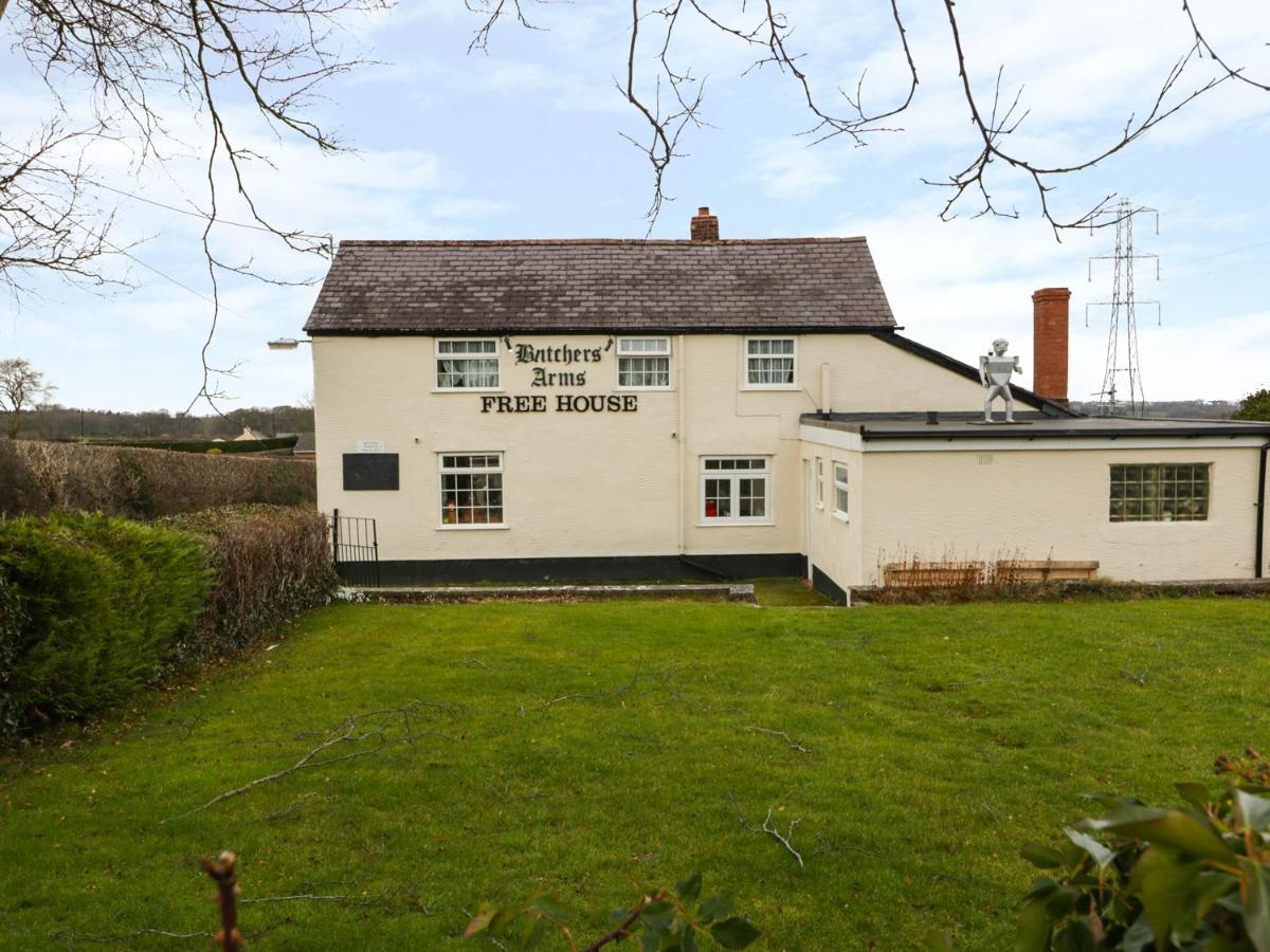 Butchers Arms Cottage Nercwys Ngoại thất bức ảnh